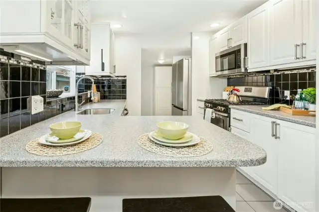 Breakfast Bar.