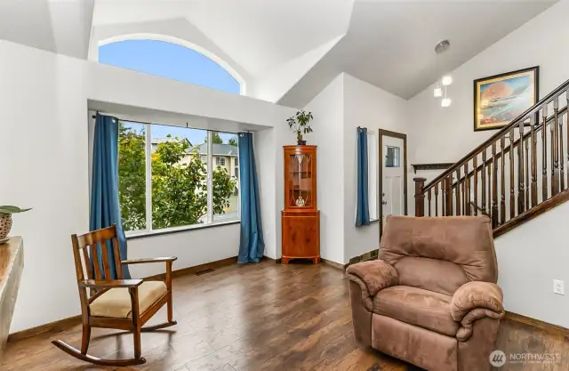 Easy maintenance Luxury Vinyl Plank flooring thoughout