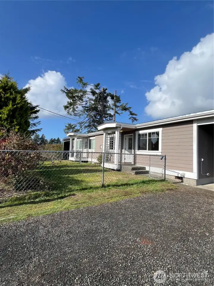 Updated Duplex just minutes to downtown Westport.