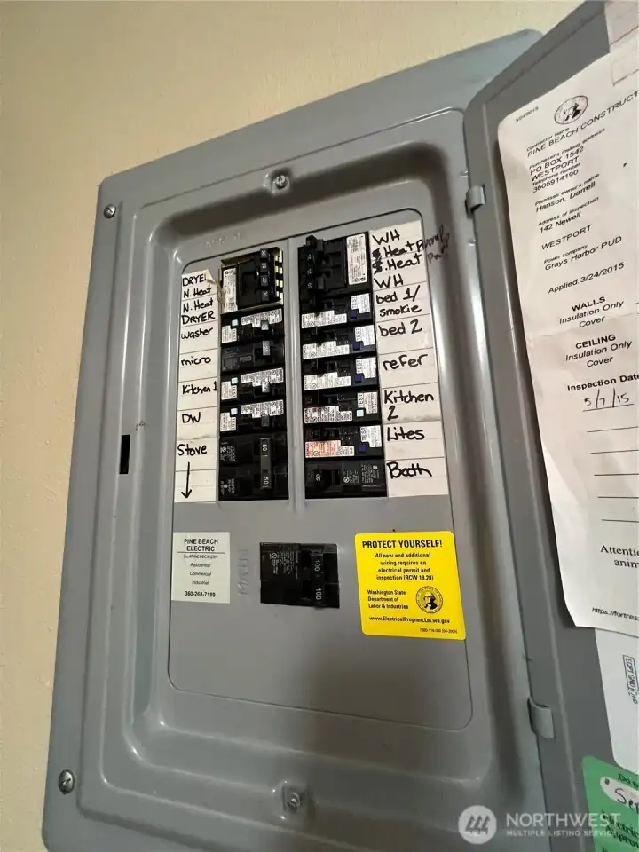 Both units have updated electrical panels in 2015