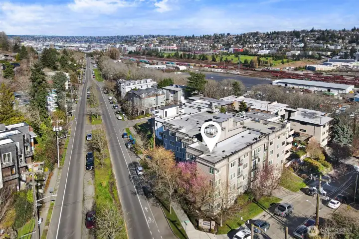 Access to the Ballard Bridge, Interbay Whole Foods, Interbay Golf Center, and so many fantastic local spots close by!