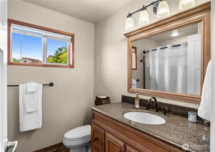 Full Bathroom adjacent to bedroom #2