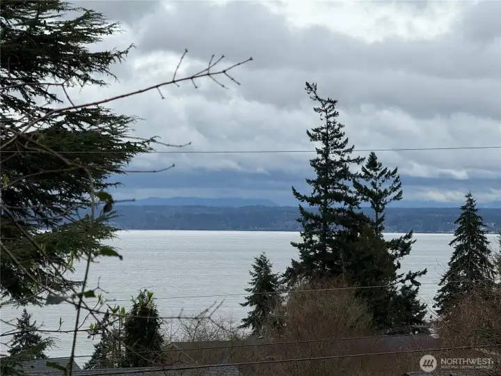 Port Susan Bay & Cascade Mountians