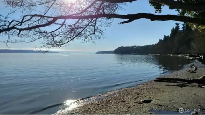 Access to 3 private community beaches!