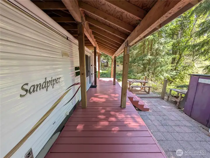 Large covered front porch in mint condition.