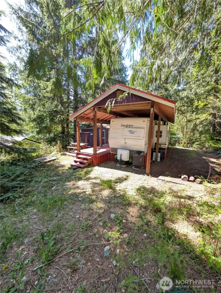 Clean and tidy property wit room for tent camping.