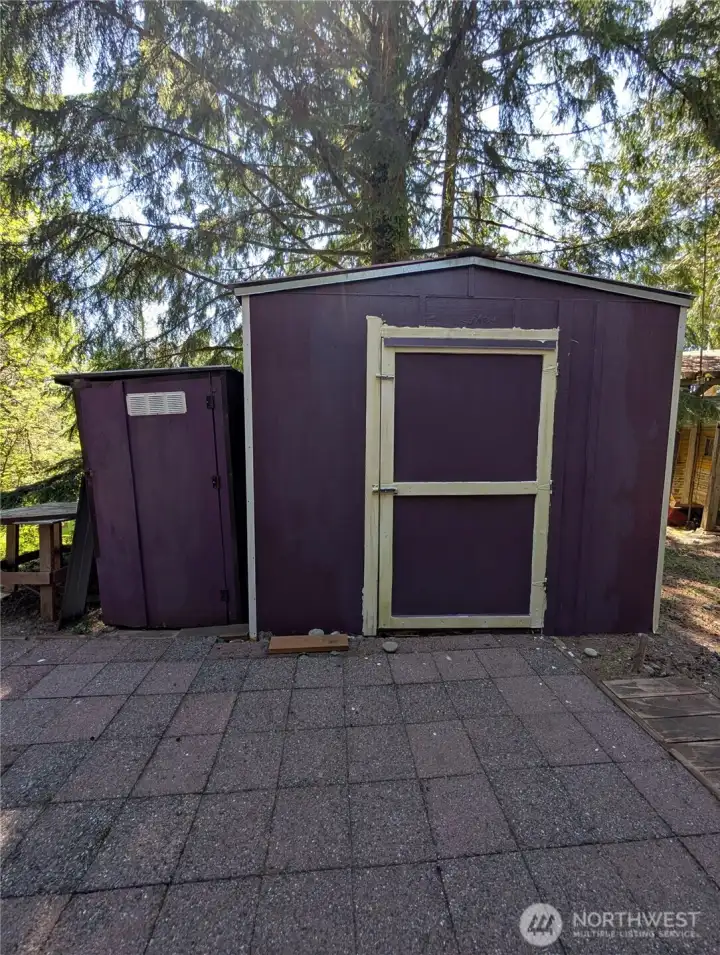 Large shed and extra storage.