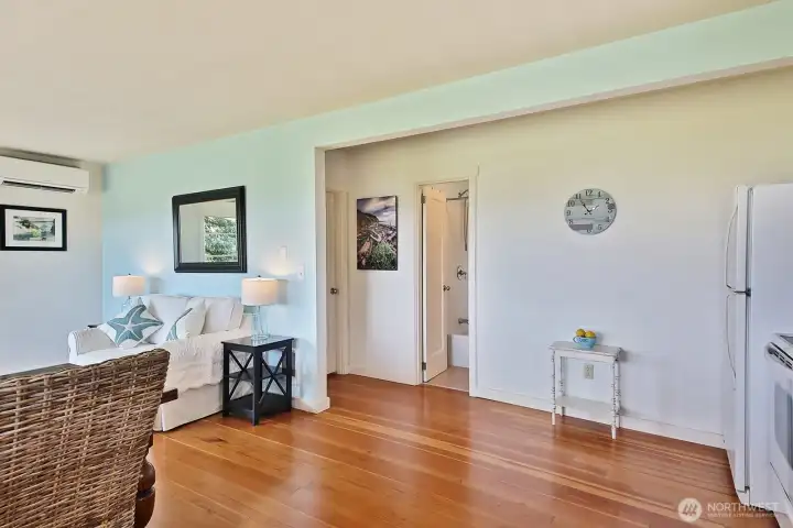 Beautiful hardwood floors. Beautiful hardwood floors.
