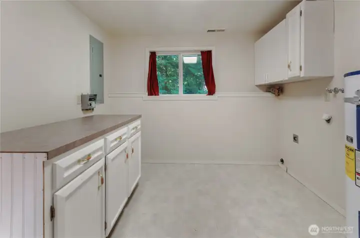 Utility/mudroom downsairs Utility/mudroom downsairs