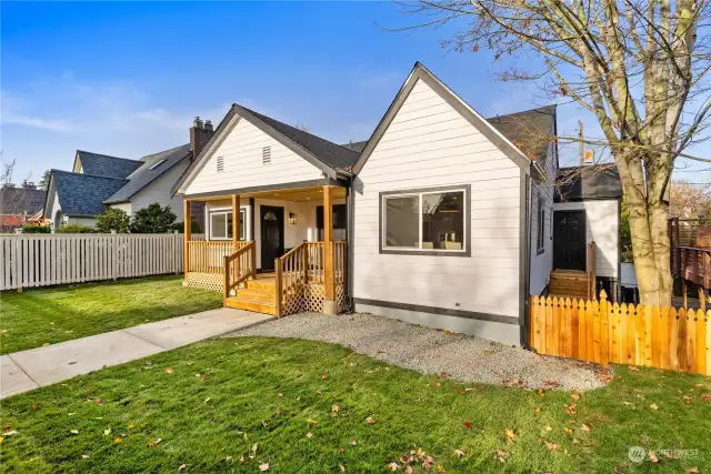 Warm new modern home completly remodeled and ready for lots of fun inside and out