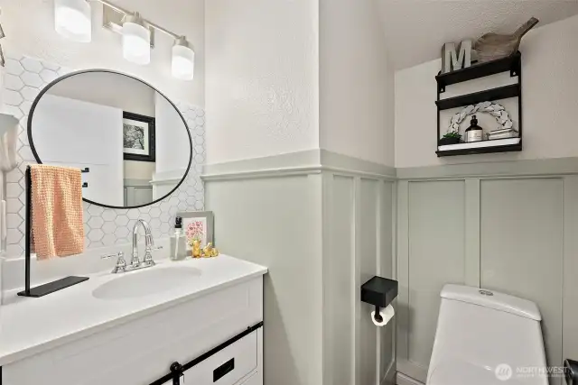 Beautifully updated half bath