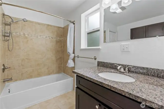 Primary private bath