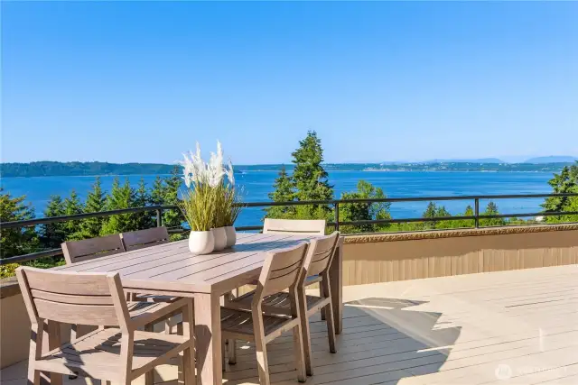 Lose yourself with this amazing view on the deck off the living room
