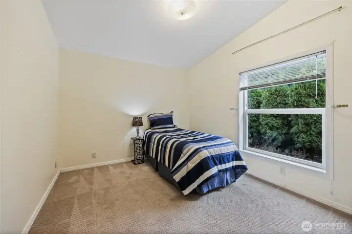 Guest bedroom 3