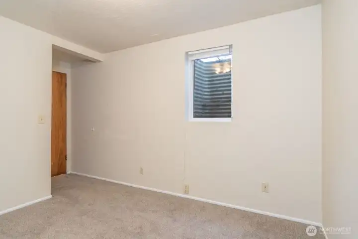 Downstairs apartment Bedroom 2