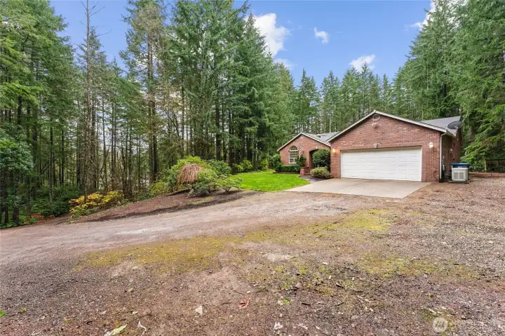 This large property offers plenty of parking for guests and RVs, making this home perfect for all your needs.