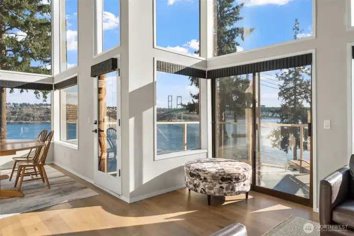 Walls of windows to enjoy Mt. Rainier, Puget Sound and Narrows Bridge.