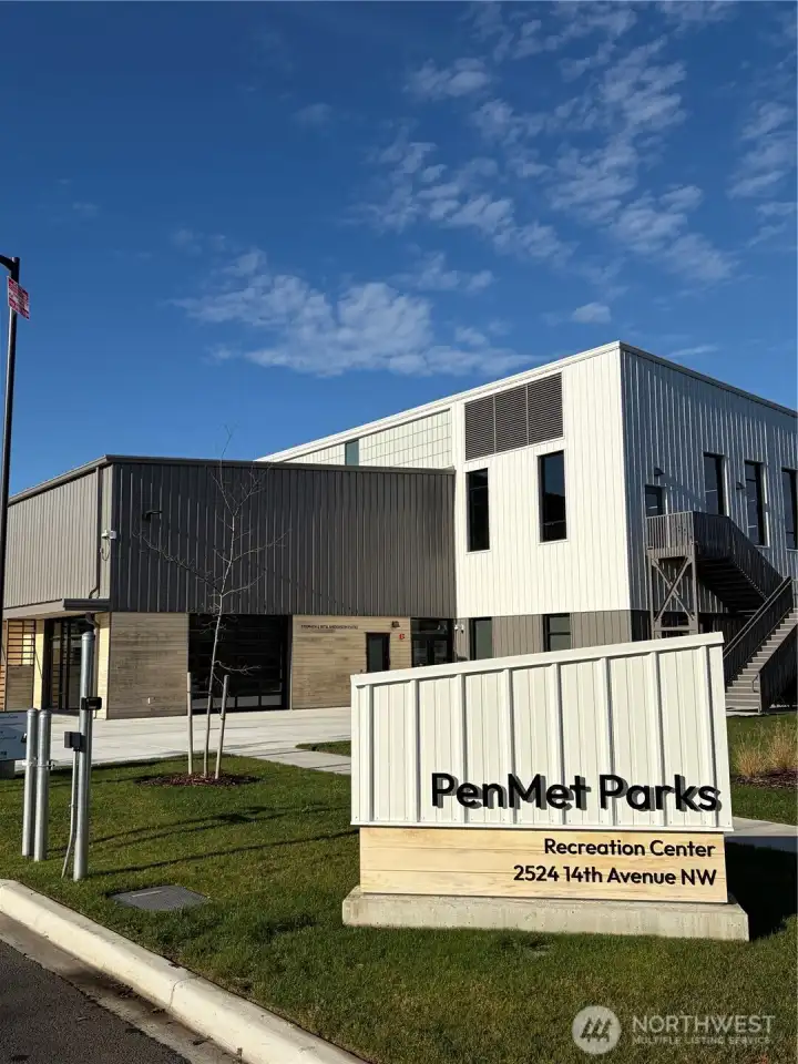 Beautiful new community center just a short distance from Narrows View. Fitness center, pool, activities for all ages!