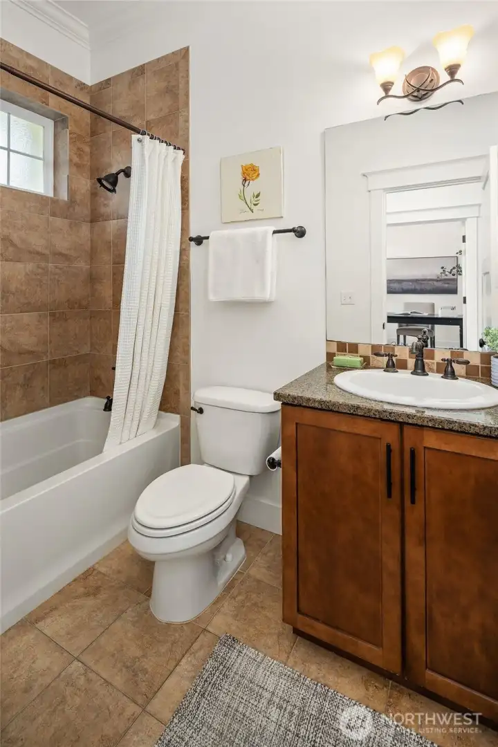 Main Floor Full Bath