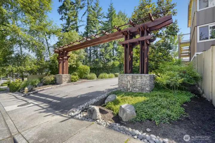 Investors welcome, with no rental cap! No pending special assessments, and new roofs!