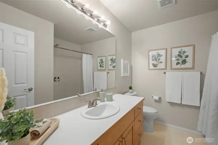 Upper Hall Bath