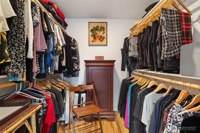 Primary Walk in Closet