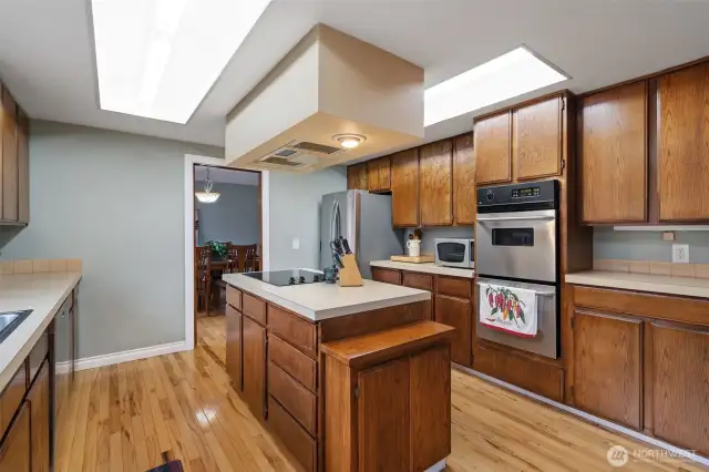 Kitchen Cook Island