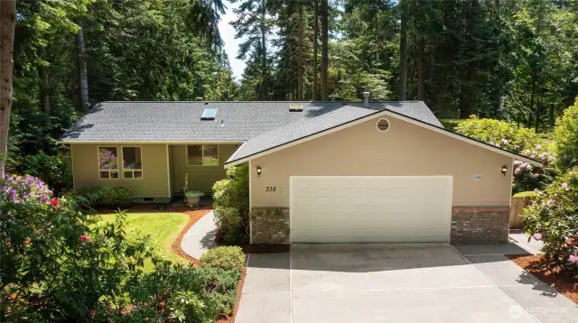 Welcome to 338 Snohomish Dr!