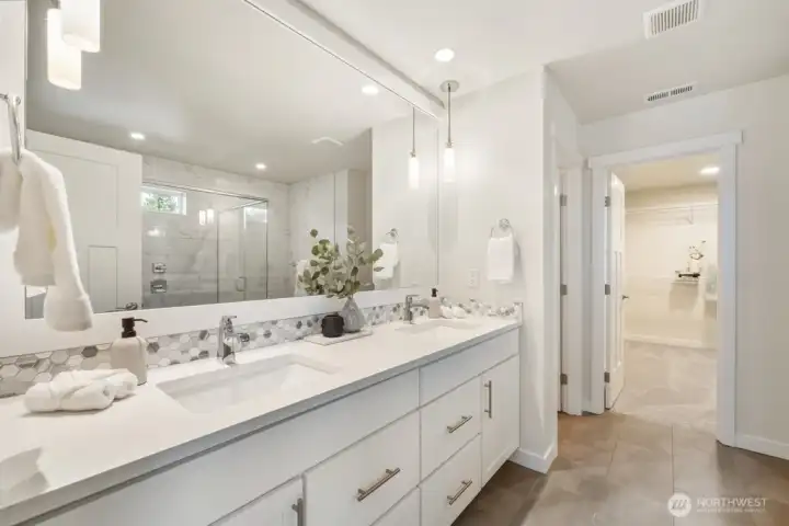 dual sinks and lots of storage
