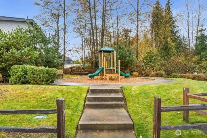 Super well located close to the community playground & park