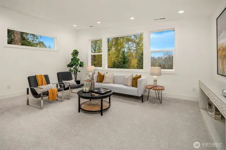 Flexible upper floor bonus space