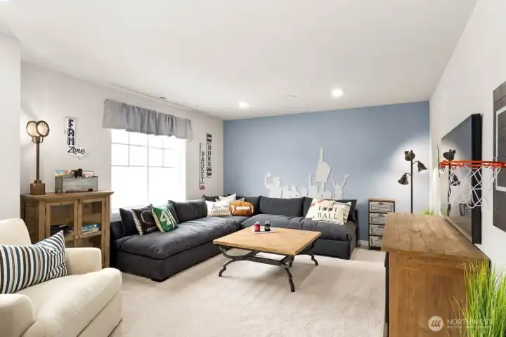 How will you use your spacious bonus room? Photo's are for representational purposes only. Colors and finishes may differ.