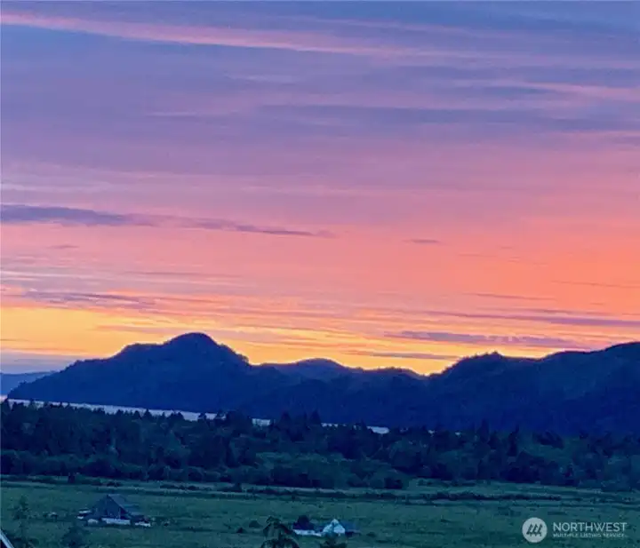 Beautiful views & sunsets