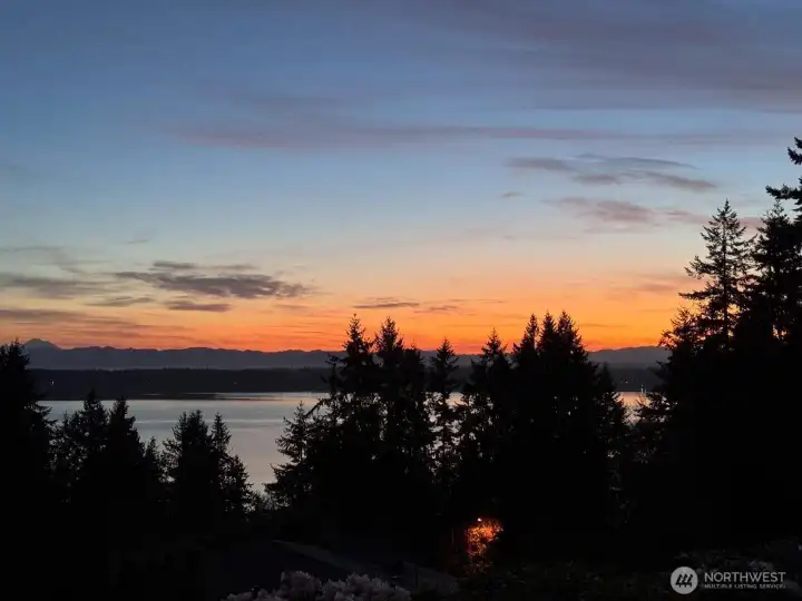 Sublime Sunrises and Sunsets over the water!