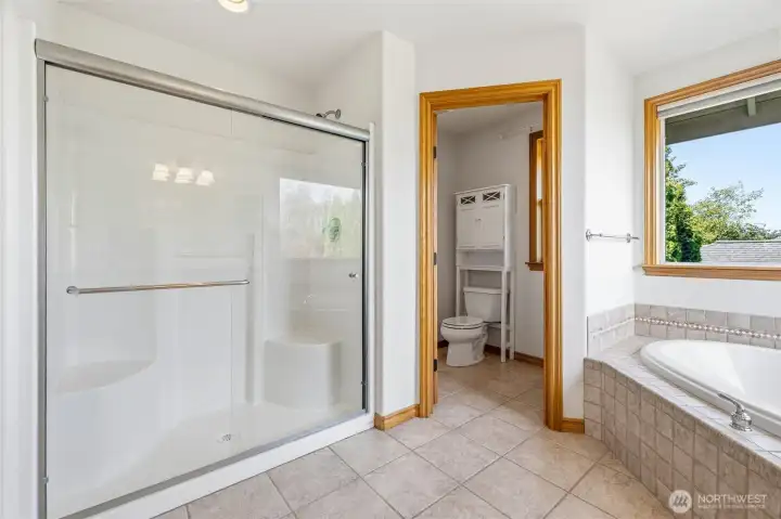 Easy Access Shower and Toilet in enclosed room for Privacy