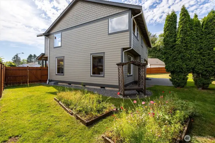 Complete with Raised Gardening Beds