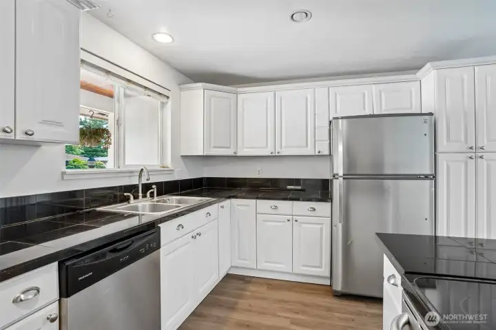 Stainless appliances Stainless appliances