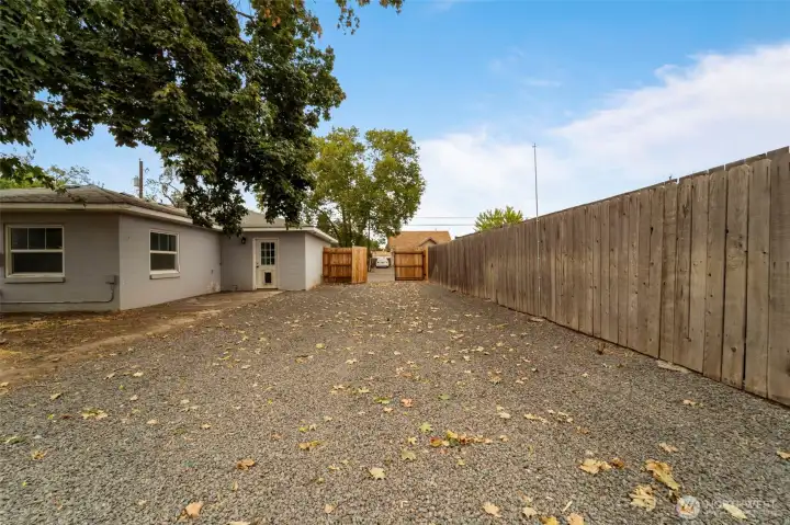 RV & Boat parking