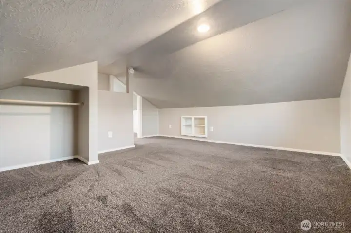 Bonus Room upstairs is great for an extra bedroom or office.