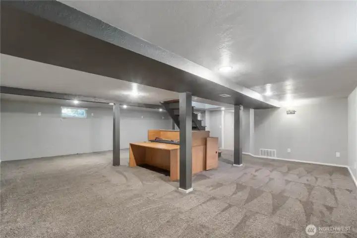 Additional photo of rec room.