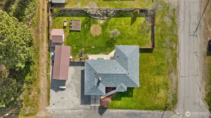 Another view of this large double lot home site.