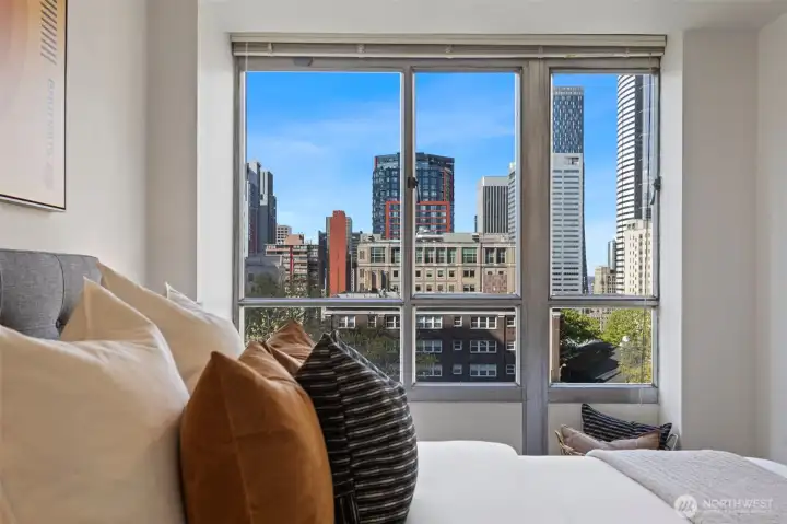 Views of the city from the 2nd bedroom are awesome!