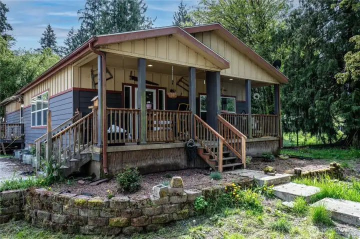 Covered Front Deck
