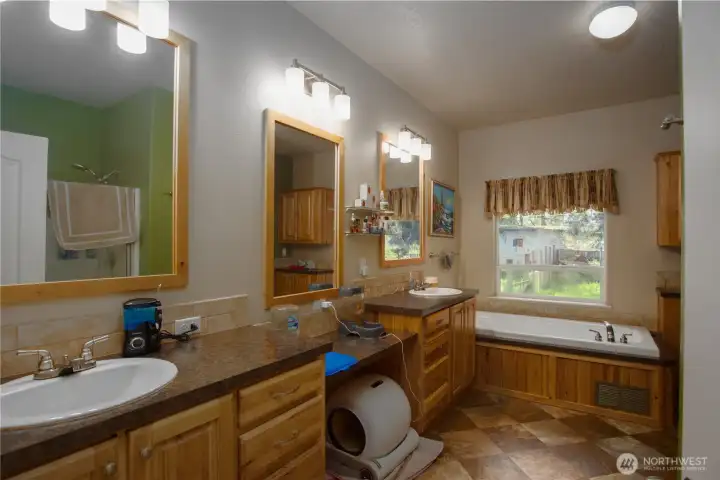 Master Bath