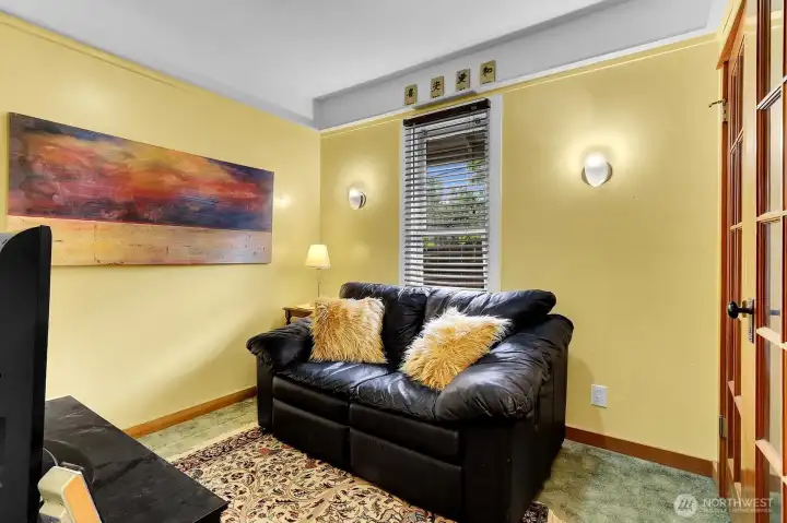 2nd bedroom (currently being used as a TV room)