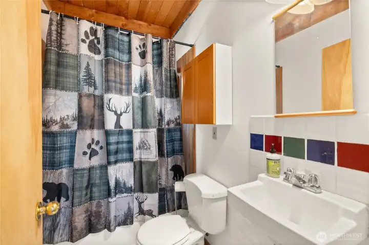 Full bath Full bath