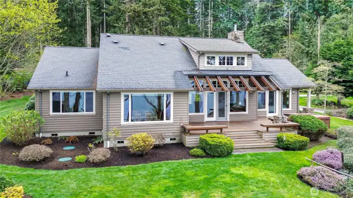 3.23 acres with 140 feet of waterfront, a beautiful home and 3 outbuildings all on the convenient north end of Camano Island. 3.23 acres with 140 feet of waterfront, a beautiful home and 3 outbuildings all on the convenient north end of Camano Island.