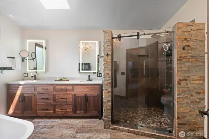 Primary ensuite on main floor