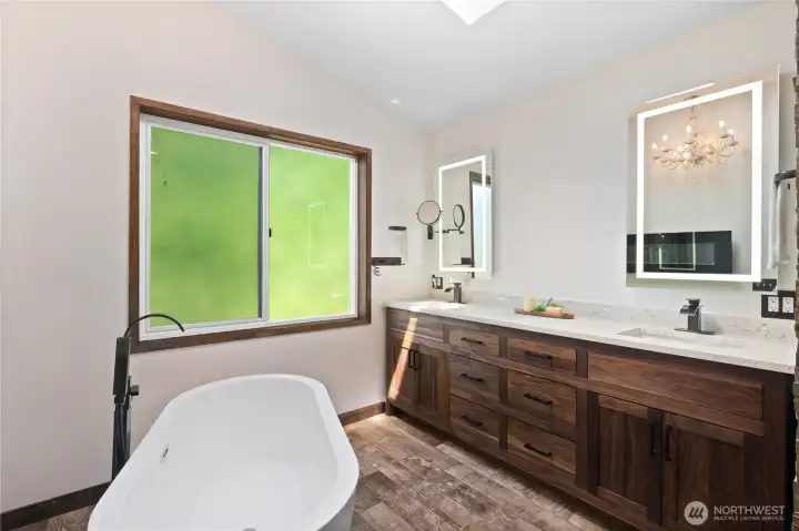 Primary ensuite on main floor