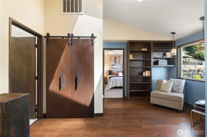 Office nook?